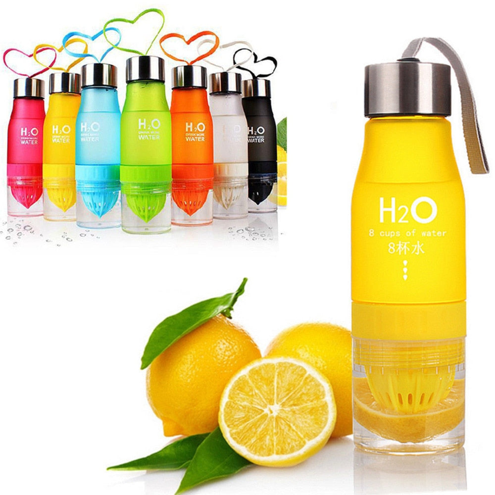 Fruit Infuser Water Bottle 650ml with Citrus Juicer